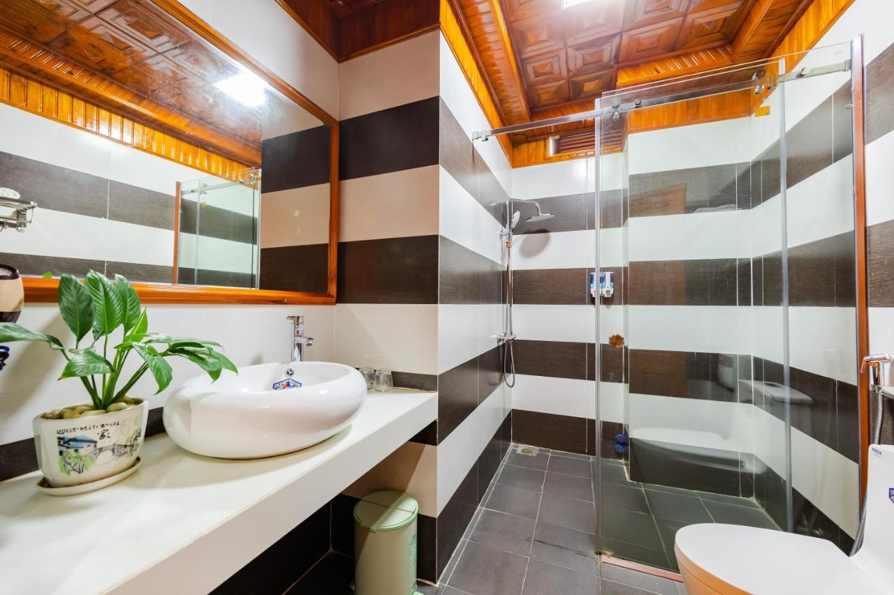 Theking Hotel Huong Gia Dış mekan fotoğraf